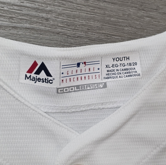 Blue Jays #11 Kevin Pillar Replica Home Jersey Majestic Cool Base Youth Sz 18-20 - Picture 4 of 6